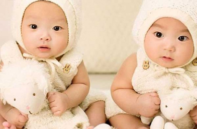 石家庄四川成都做试管，试管婴儿真的容易生双胞胎吗？